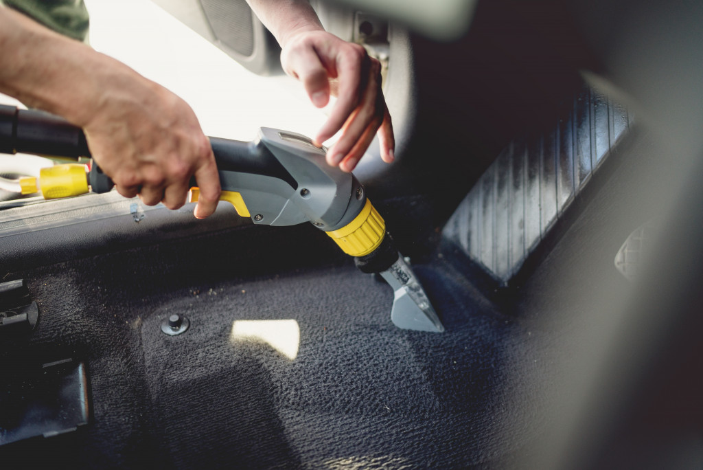 cleaning the car